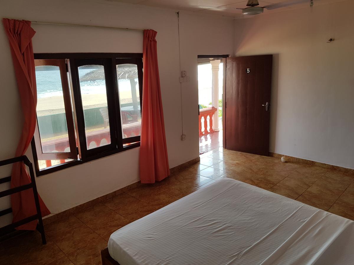 Happy Beach Cabana Hambantota Exterior foto